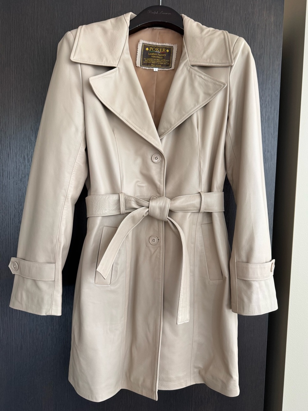 NWT Genuine Leather Trench Coat, Made in Italy🇮🇹 , beige/cream, Size L (like M)